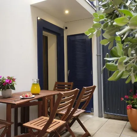 Oporto Wall Apartments Apartment *