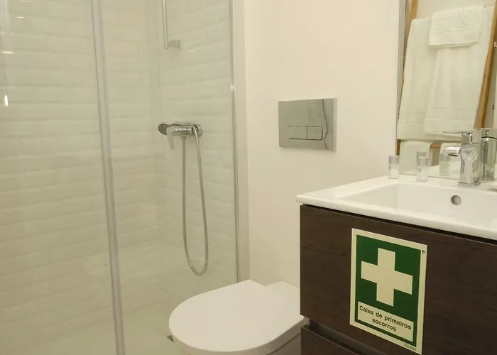 Oporto Wall Apartments פורטו