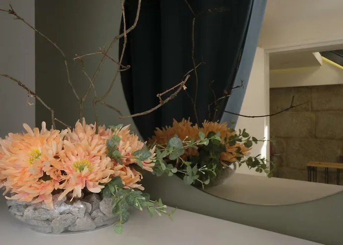 Apartment Oporto Wall Apartments