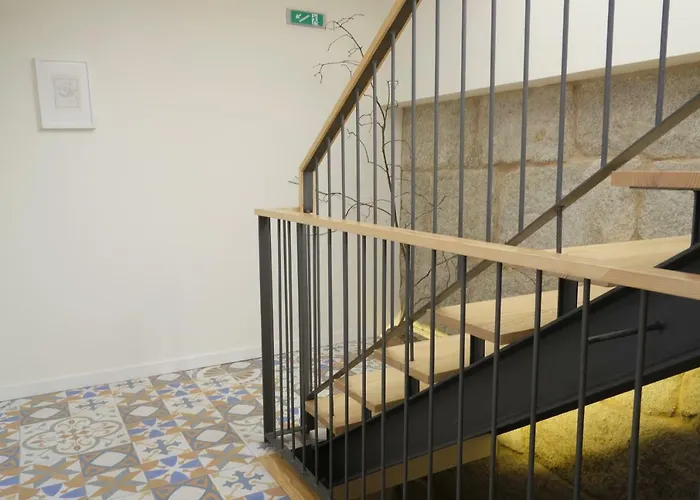 דירה Oporto Wall Apartments