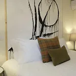 Апартаменты Oporto Wall Apartments