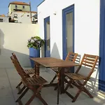 Oporto Wall Apartments شقة بورتو