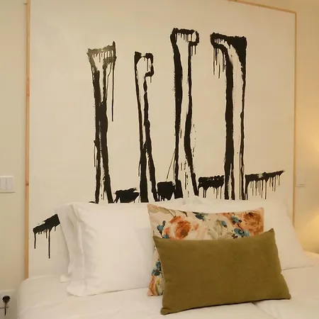 Oporto Wall Apartments Порту