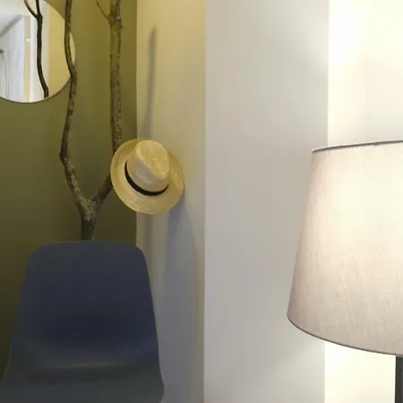 Oporto Wall Apartments Апартаменты *