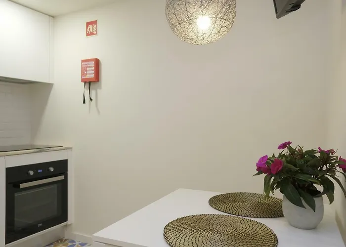 Oporto Wall Apartments *