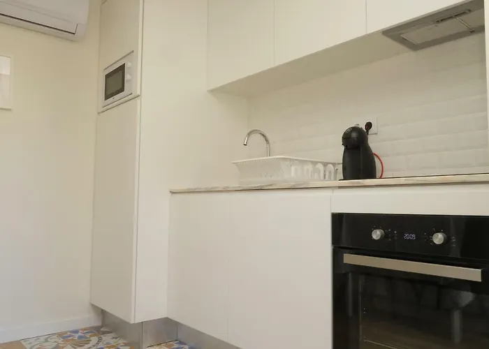 Oporto Wall Apartments *