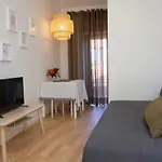 Oporto Wall Apartments Daire Porto